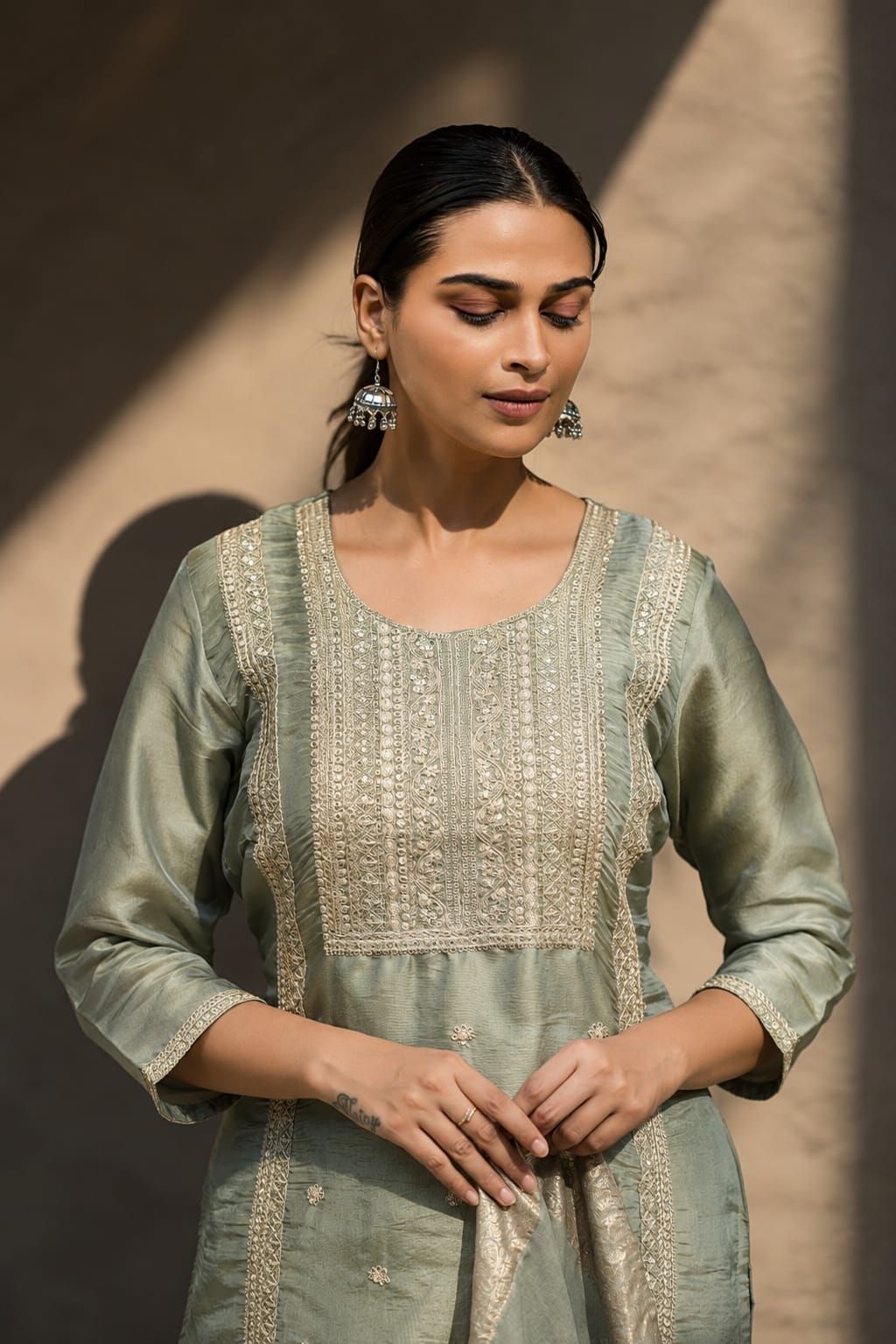 Sage Green Embroidered Shimmer Tissue Straight Kurta Pant Dupatta Set, view 6