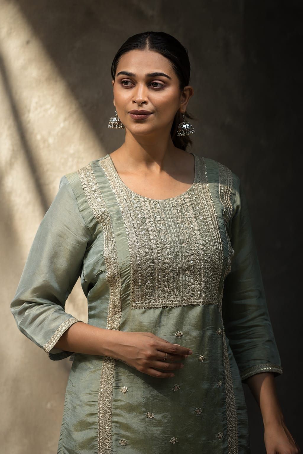 Sage Green Embroidered Shimmer Tissue Straight Kurta Pant Dupatta Set, view 8