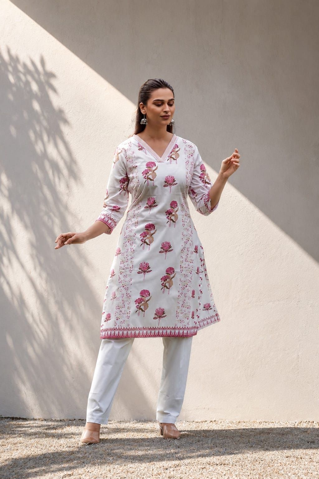 White & Pink Floral Printed Cotton Straight Kurta Pant Set, view 1