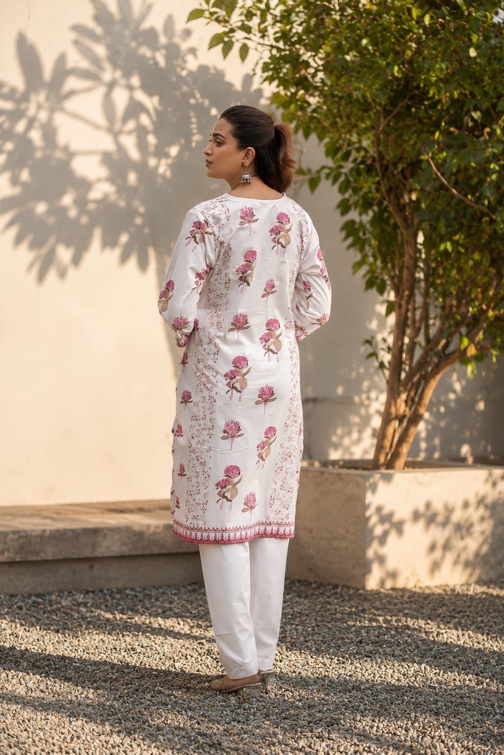 White & Pink Floral Printed Cotton Straight Kurta Pant Set, view 5