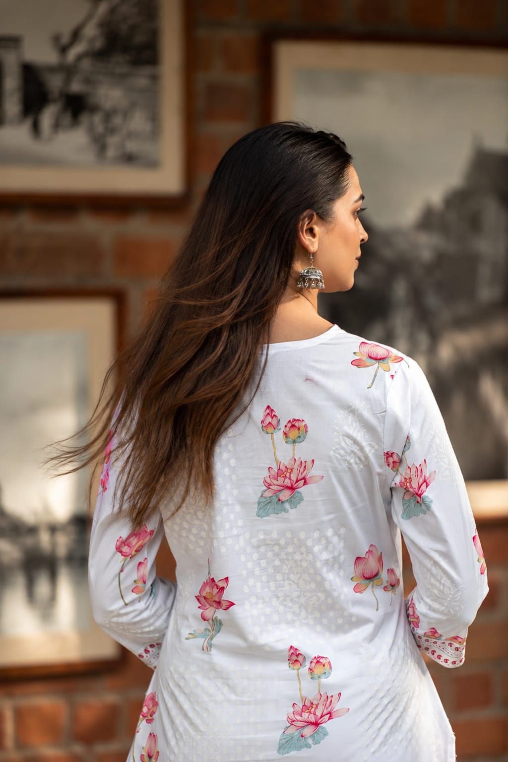 White & Pink Floral Printed Cotton Straight Kurta Pant Set, view 4