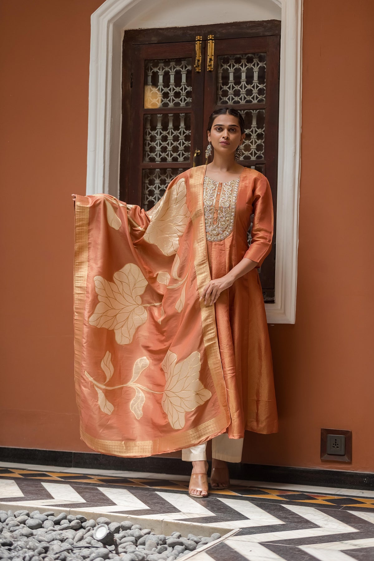Shimmer Tissue Kurta Set with Handcrafted Floral Dupatta